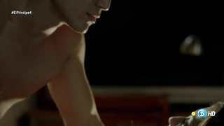 Hiba Abouk nuda, scena di sesso da El Principe s01e04 (2014)