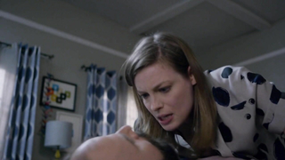 Nude video with Gillian Jacobs , scene from Love s01e01, scene from07 (2016)