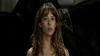 Sophie Marceau nua, cena de sexo de Belphegor Fantasma do Louvre (2001)