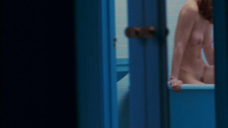 Ele Keats, Eros'tan (2004) çıplak, erotik sahne