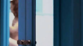 Ele Keats, Eros'tan (2004) çıplak, erotik sahne