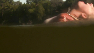 Мелисса Прайс, Уитни Эйбл и Эмбер Херд обнаженные, эротическая сцена из фильма Все парни любят Мэнди Лейн (2006)