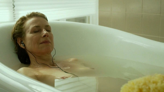 Corinna Harfouch çıplak, Jack (2015) filminden seks sahnesi