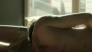 Corinna Harfouch çıplak, Jack (2015) filminden seks sahnesi