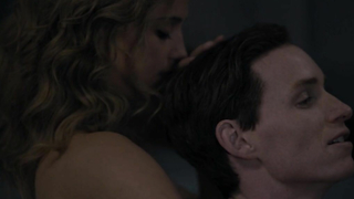 Alicia Vikander nue, scène érotique de The Danish Girl (2015)