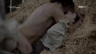 Marimar Vega çıplak, Sitiados s01e05'ten seks sahnesi, 06 (2015)'den seks sahnesi