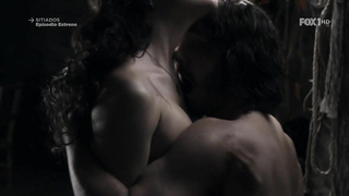 Marimar Vega çıplak, Sitiados s01e05'ten seks sahnesi, 06 (2015)'den seks sahnesi