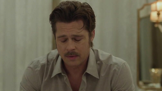 Angelina Jolie nue, scène érotique de By the Sea (2015)