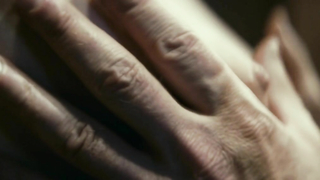 Nude video with Yuliya Snigir , scene from Pro lyubov (2015)