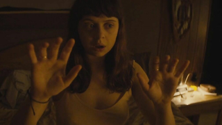 Bel Powley çıplak, The Diary of a Teenage Girl'den (2015) seks sahnesi
