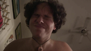 Kate Lyn Sheil çıplak, A Wonderful Cloud'dan (2015) seks sahnesi