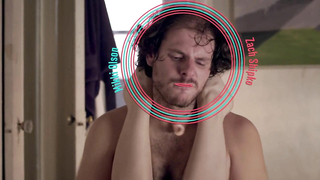 Kate Lyn Sheil çıplak, A Wonderful Cloud'dan (2015) seks sahnesi