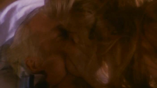 Nude video with Anna Nicole Smith nude , scene from To the Limit (1995)