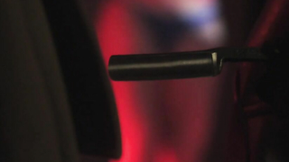 Tristan Risk çıplak, The Editor'dan (2014) sahne