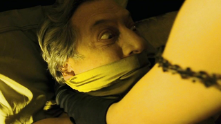 Marion Cotillard seksi, A Very Long Engagement (2004) filminden bir sahne