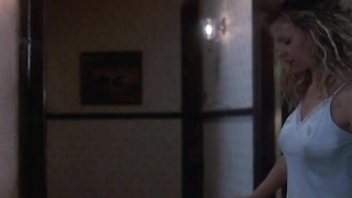 Kim Basinger seksi, No Mercy'den (1986) seks sahnesi