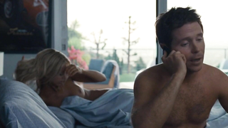 Сабина Гадеки обнаженная, сцена секса из фильма «Красавцы» (2015)