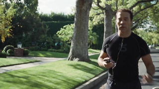 Сабина Гадеки обнаженная, сцена секса из фильма «Красавцы» (2015)