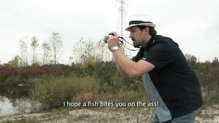 Faith Rayah çıplak, Raiders of the Lost Shark (2014) filminden sahne