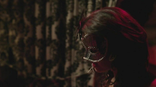 Joey Fisher çıplak, Parlour'dan (2015) sahne