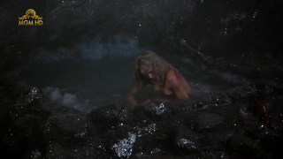 Sandahl Bergman çıplak, She (1982) filminden bir sahne