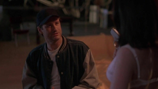 Andie MacDowell seksi, Şiddetin Sonu (1997) filminden bir sahne