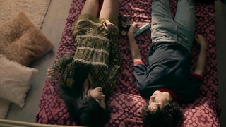 Antonia Morais nackt, Mariana Lima nackt, Szene aus Lucia McCartney s01e03 (2016)