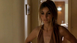 Carole Bouquet çıplak, Barbara Kelschn çıplak, Embrassez qui vous voudrez (2002) filminden erotik sahne