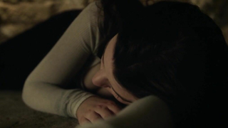 Anya Taylor-Joy, Split (2016) filminden seksi, erotik sahne