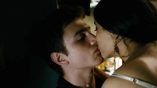 Hafsia Herzi nuda, scena di sesso da Exit Marrakech (2013)