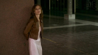 Joana Preiss nuda, Isabelle Huppert sexy, scena erotica da Ma mere (2004)
