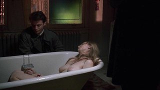 Joy E. Gregory nue, scène érotique de Blink (1993)