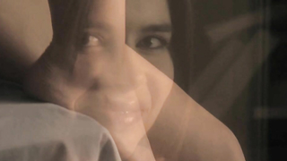 Kristina Coolish nuda, scena di sesso da One in the Gun (2010)