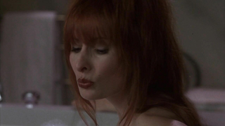 Мелани Гуд обнаженная, эротическая сцена из фильма «Части тела» (1997)