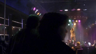 Indre Jaraite çıplak, Matrioshki s01e01,09'dan erotik sahne (2005)